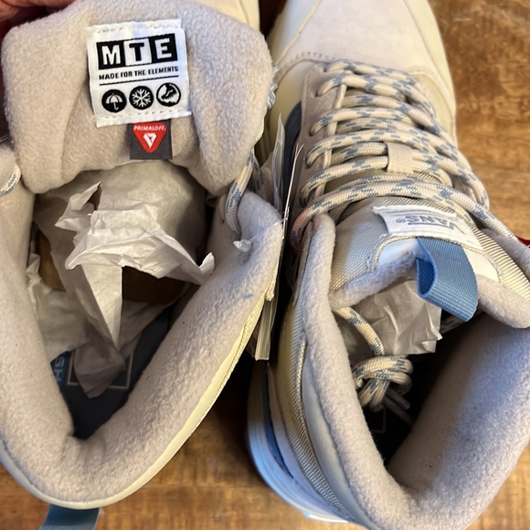 Vans Women’s Ultrarange Exo MTE - Picture 5 of 5